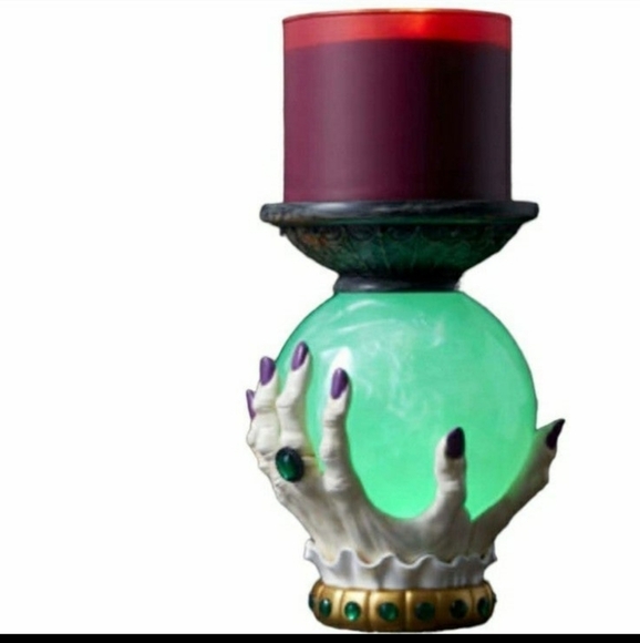 Bath & Bodyworks Fortune Teller Waterglobe Candle Holder - Picture 11 of 12